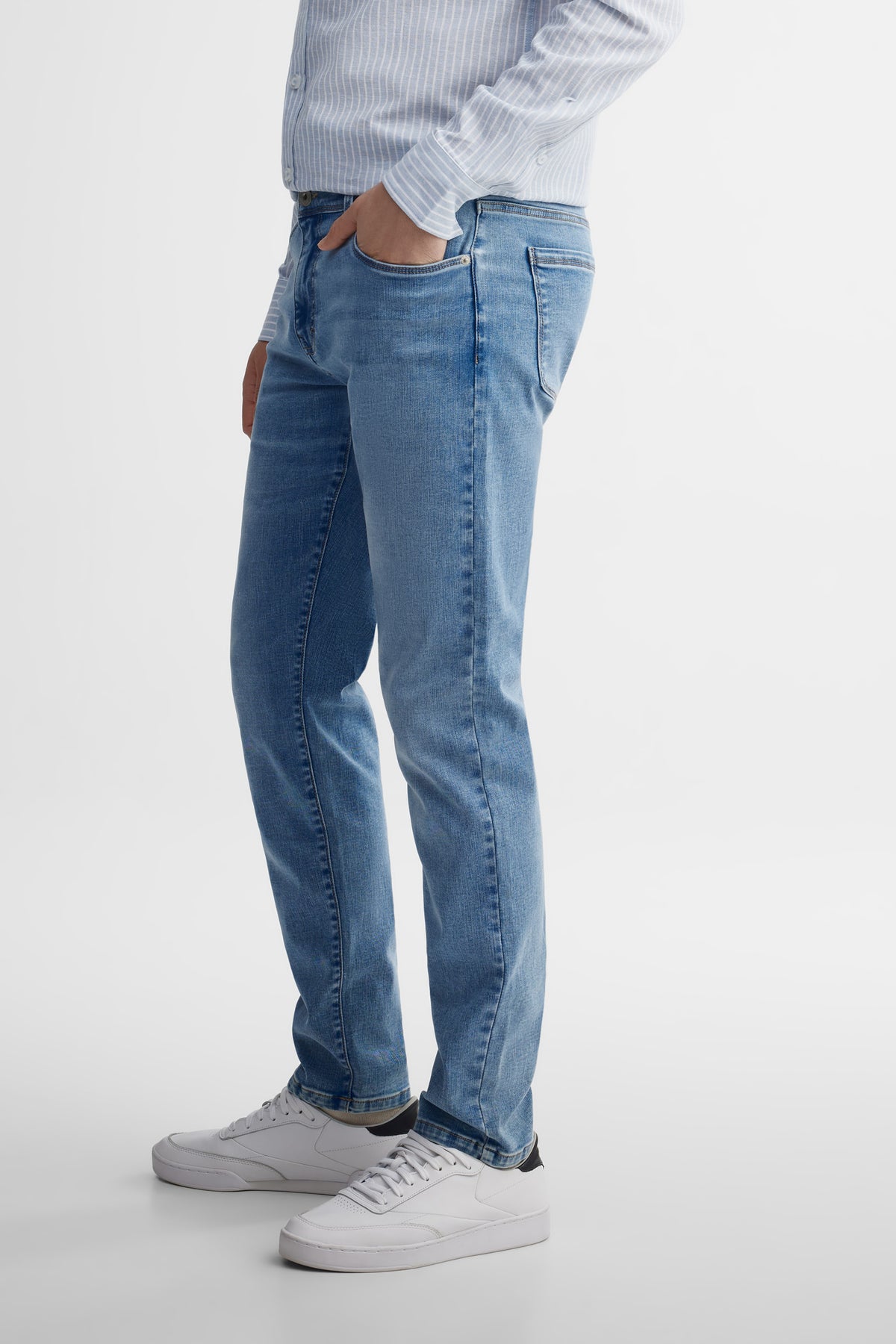 Jeans jambe fuselée - Homme && BLEU PALE