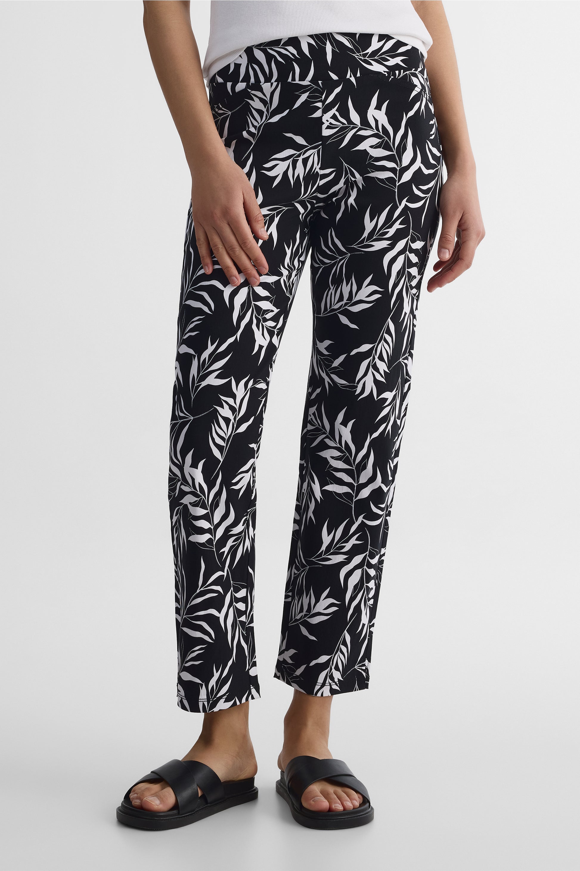 Pantalon pull-on jambe droite - Femme && NOIR/MULTI