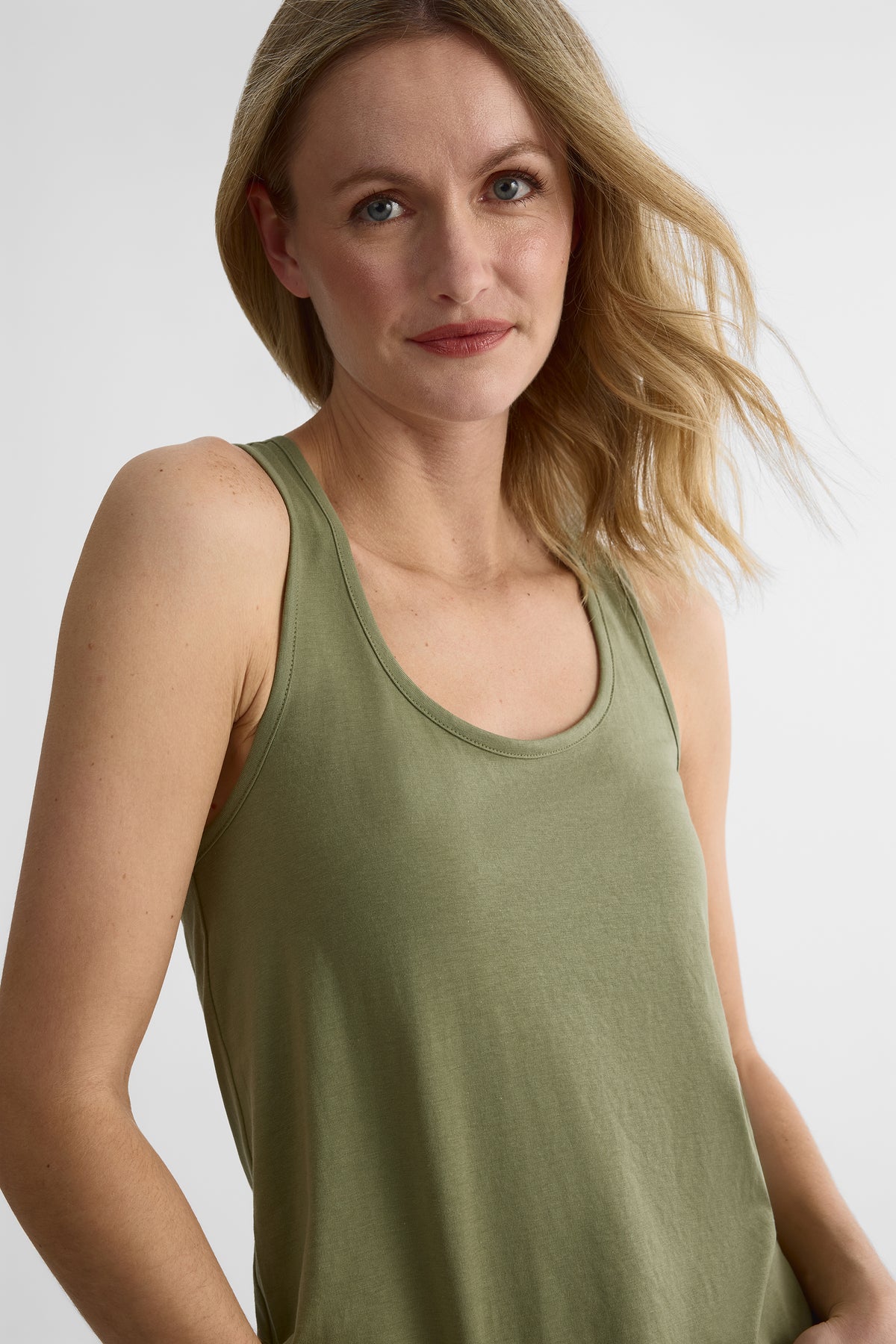 Camisole légère col rond - Femme && VERT