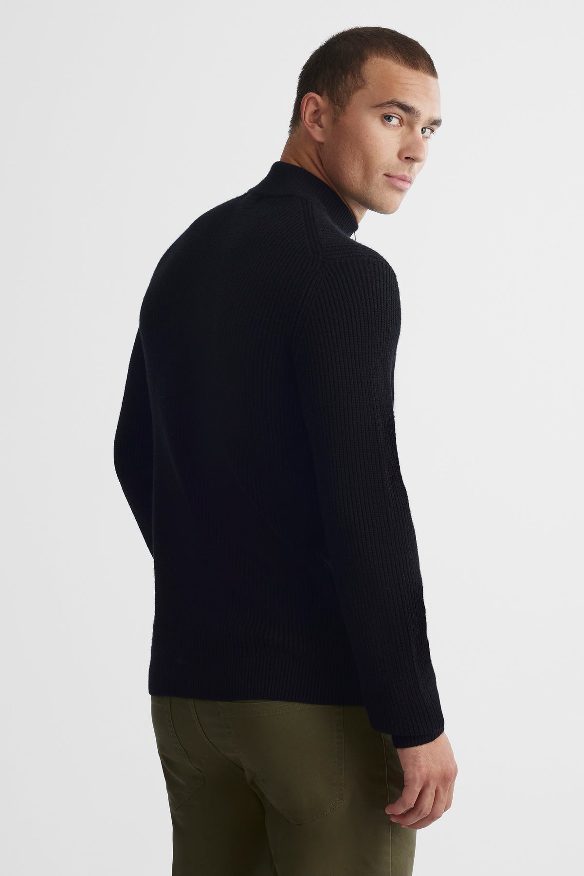 Chandail en tricot - Homme && NOIR