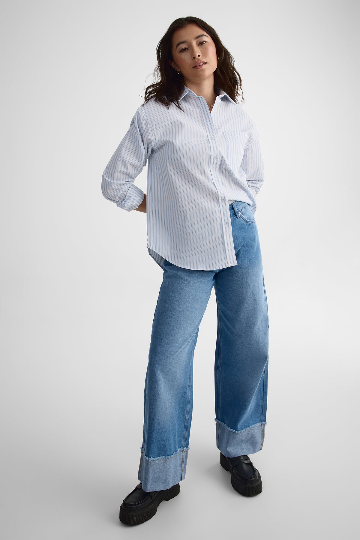 Jeans baggy taille basse en denim rigide - Femme && DENIM MOYEN